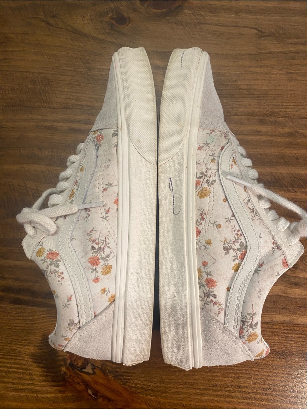 Vans - Classic Low-Top Floral Canvas, Light Grey Suede Sneakers - Womens size 8 - Picture 13 of 16